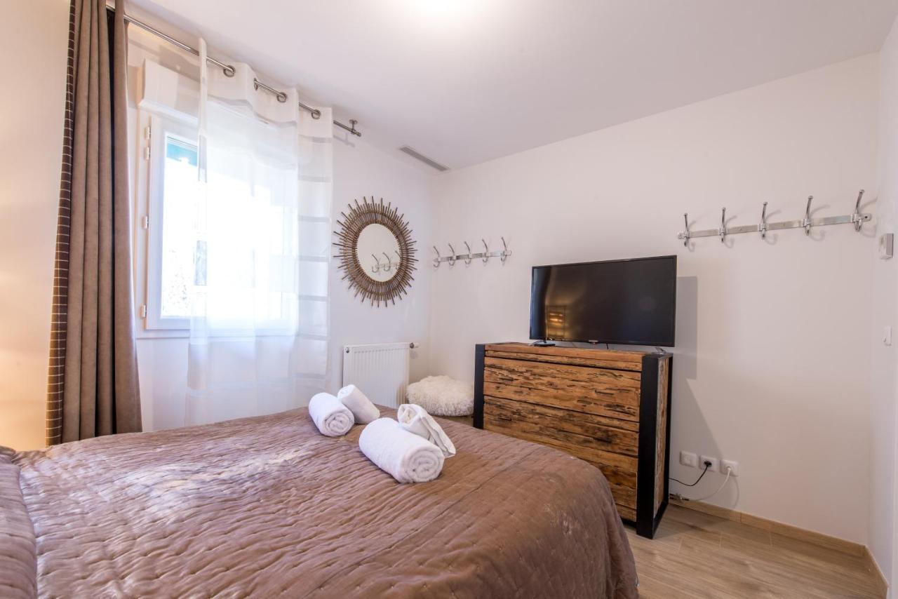 La Maison Du Port, Une Exclusivite Lla Selections By Location Lac Annecy Saint-Jorioz Buitenkant foto